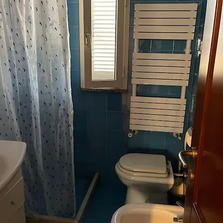 Maddalena Sualeddu Nyaraló Casa Azara